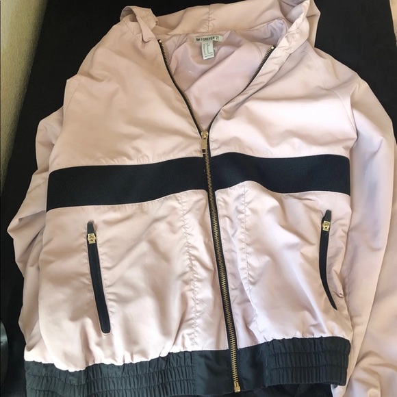 Forever 21, never been worn jacket! - Picture 2 of 3